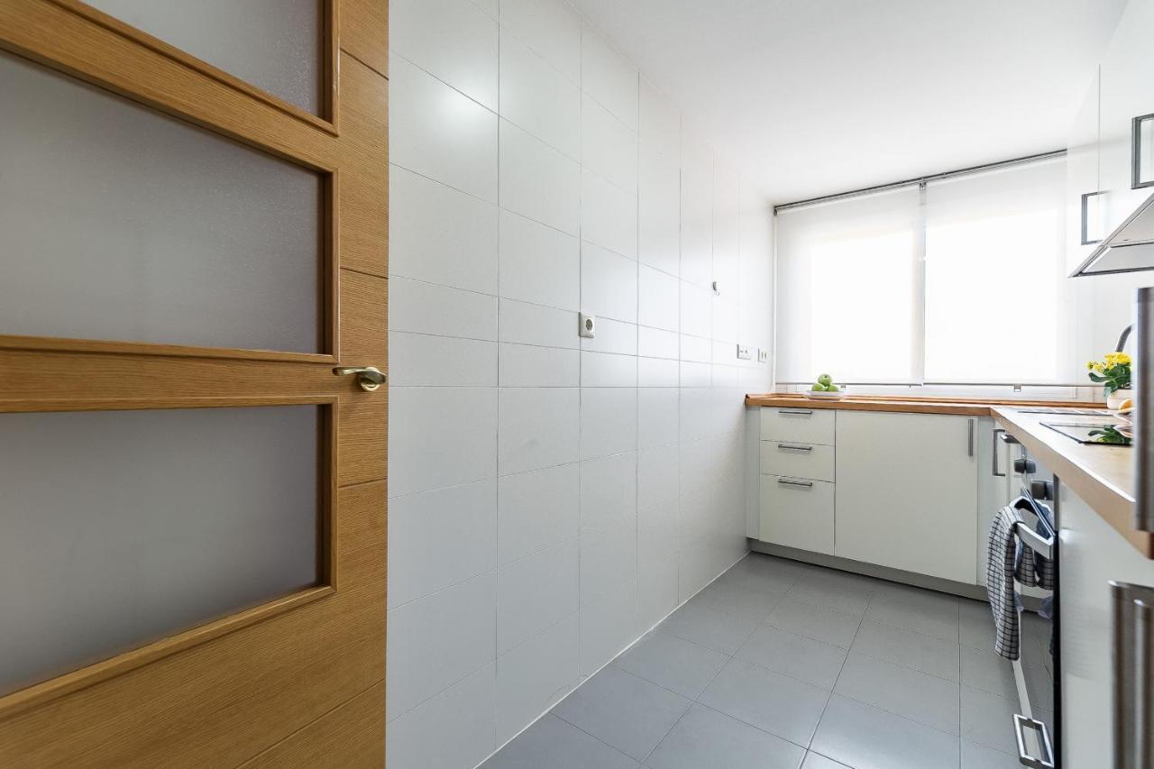 מאלגה Modern Beach Apartment Valparaiso With Parking מראה חיצוני תמונה